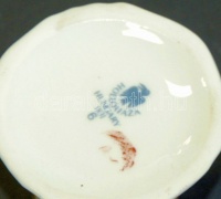 Nem használt, kézzel festett Hollóházi porcelán 3 darabos asztali készlet eredeti dobozában / Hand-painted chinaware set in original box 