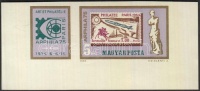 1975 Arphila vágott ívsarki szelvényes (2.000)