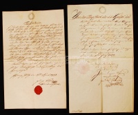 1820-1838 2 db német nyelvű okmány: egy bécsi házassági engedély és házassági elbocsátólevél, valamint egy holitzi (ma: Holice, Csehország) keresztlevél. Összesen 4 db rányomott viaszpecséttel. /
2 documents in German, a