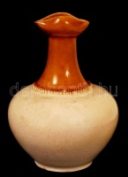 Zsolnay 1882-1885-ben készült mázas kerámia váza, jelzett (mélynyomásos), apró lepattanással, m: 13 cm