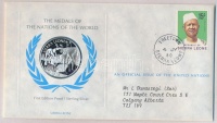 ENSZ 1980. 'A Világ nemzeteinek emlékérmei - Sierra Leone' Ag emlékérem (15g/0.925/32mm) megcímzett érmés borítékon elsőnapi bélyegzős bélyeggel, hátoldali tanúsítvánnyal, ismertetőkkel T:PP
United Nations 1980. 'The Medals
