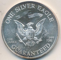 Amerikai Egyesült Államok 1977. 'Liberty Lobby - George Washington / 1SE' Ag emlékérem (31.73g/0.999/39mm) T:BU (karc)
USA 1977. 'Liberty Lobby - George Washington / One Silver Eagle' Ag medal (31.73g/0.999/39mm) C:BU (scratched)
