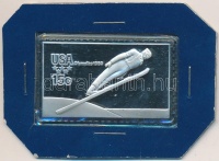 Amerikai Egyesült Államok 1980. 15c 'Síugrás' Ag olimpiai bélyegérem (12g/0.925) T:PP
USA 1980. 15 Cents 'Ski Jumping' Ag olympic stamp medallion (12g/0.925) C:PP