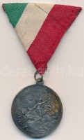 1898. '1848-1898 Szabadságharcunk Dicső Emlékére' Br emlékérem szalaggal (29mm) T:2