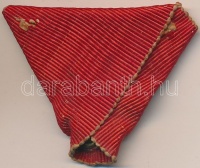 1943. 'A Magyar Szent Korona-rend Lovagkeresztje' kitüntetéshez tartozó mellszalag