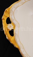 Versailles porcelán pecsenyéstál, kézzel festett arany szélekkel, jelzett, apró kopásnyomokkal, 57×24 cm