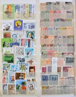 Különböző ország- és motívum gyűjtemények közte magyar gyűjtemény, 5.600 klf bélyeg 25 Schaubek berakólapon, műanyag borítóban / Countries and thematic collections, 5.600 stamps in stockbook