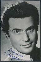 Sárdy János (1907-1969) magyar operaénekes, színész saját kezű aláírása egy őt ábrázoló fotón, 12x8cm