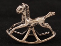 Ezüst hintaló, jelzett, Ag., 6,5gr., 3x2,5cm/Silver rocking horse, marked, Ag. 6,5gr. 3x2,5cm