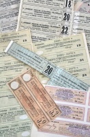12db vegyes részleges szelvényív klf részvényekhez, közte 'Magyar Leszámítoló és Pénzváltó Bank', 'Royal Nagyszálloda Részvénytársaság' T:vegyes