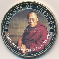 Libéria 2001. 10$ 'Szabadság pillanatai - A Nobel-díjas Dalami Láma 1989.' multicolor, tanúsítvánnyal T:PP ujjlenyomatos
Liberia 2001. 10 Dollars 'Moments of Freedom - Nobel Price for the Dalai Lama 1989' multicolor with certificate C:PP