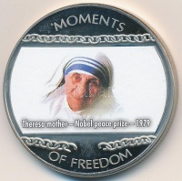 Libéria 2004. 10$ 'Szabadság pillanatai-Teréz anya (Nobel-békedíj) 1979' multicolor tanúsítvánnyal T:PP ujjlenyomatos
Liberia 2004. 10 Dollars 'Moments of Freedom-Theresa mother-Nobel peace price 1979' multicolor with certificate C:PP