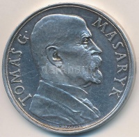Csehszlovákia 1935. 'Tomas G. Masaryk elnök 85. születésnapja' Ag emlékérem, peremén jelzett. Szign.: O. Spaniel (29,59g/0.987/42mm) T:2 ph.
Czechoslovakia 1935. '85th Anniversary - Birth of Tomas G. Masaryk' Ag commemorative medallion in