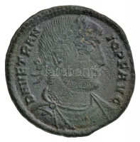 Római Birodalom / Thessalonica / Vetranius 350. Maiorina Br (4.49g) T:2- patina
Roman Empire / Thessalonica / Vetranio 350. Mairoina Br 'D N VETRAN-IO P F AVG / CONCORDIA MILITVM - AB - .TSGamma.' (4.49g) C:VF patina
RIC VIII 132.