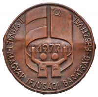 1977. 'II. Szovjet-Magyar Ifjúsági Barátság Fesztivál' Br jelvény (52mm) T:2- hajlott