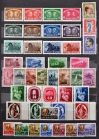 Magyar összeállítás 1874-1960 sorok és értékek + 30 db blokk 8 lapos A/4-es berakóban