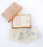 1946-1968 Teljes sorok és önálló értékek, 4-es tömbök borítékokba rendezve, fa dobozban