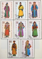 Népviselet motívum gyűjtemény maradvány közepes albumban (Mi EUR 112-)
