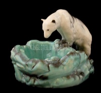Royal Dux porcelán jegesmedvés asztali kínáló, kézzel festett, jelzett, apró kopásnyomokkal, m: 17,5 cm