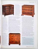 Judith Miller: Miller's Antiques Encyclopedia. London, 1998, Reed Consumer Books Limited. 560 p. Kiadói keménykötésben.
