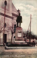Sarkad, Elesett hősök emlékszobra (EK)