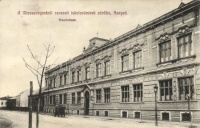 Szeged, Iskolanővérek zárdája, Homlokzat