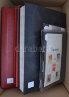 Befektetői tétel: 5,3 milliós katalógus értékű főleg postatiszta több példányos magyar anyag 3 berakóban,  blokkok, kisívek műanyag tartókban, benne kevés, többnyire használt klasszikus, rengeteg sorárú a tízes évektől,