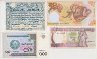 Vegyes: 15db klf magyar és külföldi bankjegy és szükségpénz tétel, közte Pápua Új-Guinea, Málta, Libanon T:I-III
Mixed: 15pcs of diff banknotes and emergency notes, with Hungary, Papua New Guinea, Malta, Lebanon C:UNC-F