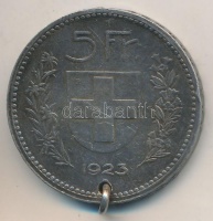 Svájc 1923B 5Fr Ag T:2-,3 lyukasztott, ph.
Switzerland 1923B 5 Francs Ag C:VF,F hole, edge error
Krause KM# 37