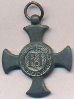 1916. 'Vas Érdemkereszt' hadifém kitüntetés mellszalag nélkül T:2
Hungary 1916. 'Iron Merit Cross' war metal decoration without ribbon C:VF
NMK 229.