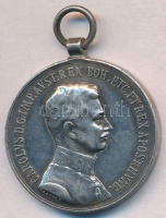 1917. 'Károly Ezüst Vitézségi Érem II. osztály' Ag kitüntetés peremen 'A' jelzéssel. Szign.: Kautsch T:2 ph.
Hungary 1917. 'Silver Medal for Bravery IInd class' with 'A' hallmark on the, edge without ribbon. Sign.: Kautsch C:VF edge error