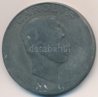 1918. 'Sebesültek Érme' cink kitüntetés mellszalag és fül nélkül. Szign.: R. Placht T:2-,3
Hungary 1918. 'Wound Medal' zinc decoration without ribbon. Sign.: R. Placht C:VF,F
NMK 329.
