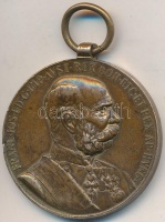 1898. 'Jubileumi Emlékérem Polgári Alkalmazottak Számára' Br kitüntetés mellszalag nélkül T:2,2- ph.
Hungary 1898. 'Commemorative Jubilee Medal for the Civil State Officials' Br decoration without ribbon C:XF,VF edge error
NMK 250.