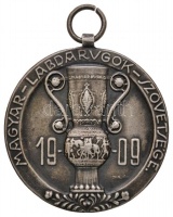 Tarján Oszkár (1875-1933) 1923. 'Magyar Labdarúgók Szövetsége 1909' jelzett Ag díjérem füllel, 'S.G.A. (Scheid Ezüstáru- és Éremgyár)' gyártói jelzéssel (19,18g/0.800/35mm) T:2