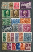 Magyar sorok és blokkok 1919-1969 kis piros berakóban (18.500)
