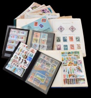 Magyar gyűjteményrészek, előrendező postatiszta sorokkal berakólapokon, blokkok, stb.