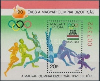 1985 90 éves a Magyar Olimpiai Bizottság ajándék blokk / Mi block 175 present of the post (26.000)