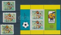 1982 Labdarúgó VB 3 klf bélyeg (közte 2 felülnyomott) Mi 1059 + 1066 a-b + blokk Mi 44