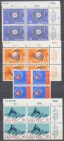 Svájc 66Fr névértékű postatiszta bélyegek közepes berakóban + pecsételt bélyegek 2 db A/4-es berakólapon