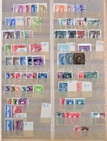 Postatiszta magyar sorok, blokkok, rengeteg összefüggés az 50-es évek közepétől a 60-as évek közepéig, közte régi bélyegzett francia és csehszlovák gyűjteményrészek, 10 lapos A/4 levált borítójú berakóban