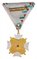1996. 'A Tiszti Szolgálati Jel III. fokozata' tűzzománcozott, aranyozott, ezüstözött tombak kitüntetés mellszalagon T:2
Hungary 1996. 'Distinction for an Officer in Service 3rd Grade' enamelled, gold and silver plated tombac decoration