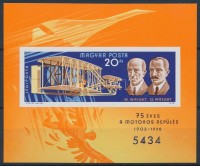 1978 75 éves a motoros repülés vágott blokk (5.000)