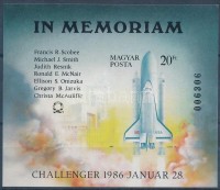 1986 In memoriam Challenger vágott blokk (4.500)
