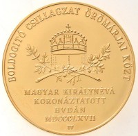 DN 'Koronázás szett 1867': 'I. Ferencz Iósef I. K. Avsztriai császár' és 'Erzsébet Avsztriai császárné' aranyozott Cu-Ni emlékérmek, mindkettő U.P. jelzéssel, tanúsítvánnyal, eredeti dísztokban (38,61mm) T:PP kis ujjlenyomat