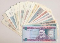 Litvánia 1991-1994. 25db-os vegyes bankjegy tétel T:I,I-
Lithuania 1991-1994. 25pcs of banknotes C:UNC,AU