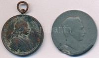 1917. 'Sebesültek Érme' cink kitüntetés fül és mellszalag nélkül. SZIGN.: R. Placht + 1938. 'Felvidéki Emlékérem' Br kitüntetés mellszalag nélkül T:2,2-,3 durva ph., oxidáció
Hungary 1917. 'Wound Medal' zinc decoration without ear