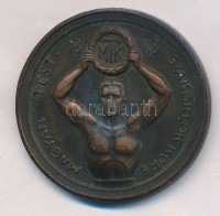 ~1930. 'Magyar Testgyakorlók Köre 1888. / Bátorság - Buzgalom - Barátság' Br díjérem (42mm) T:2