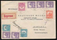 1929