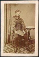 cca 1860 Alsó-viszokai Gerlóczy Gyula (1837-1839) jogász, egyetemi tanár, keményhátú fotó, Mayer Gy. (Pest) műterméből, 9,5x6,5 cm