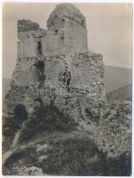 cca 1910 Beckói várrom, Édes J. felvétele, hátoldalon ragasztónyom, 12×9 cm